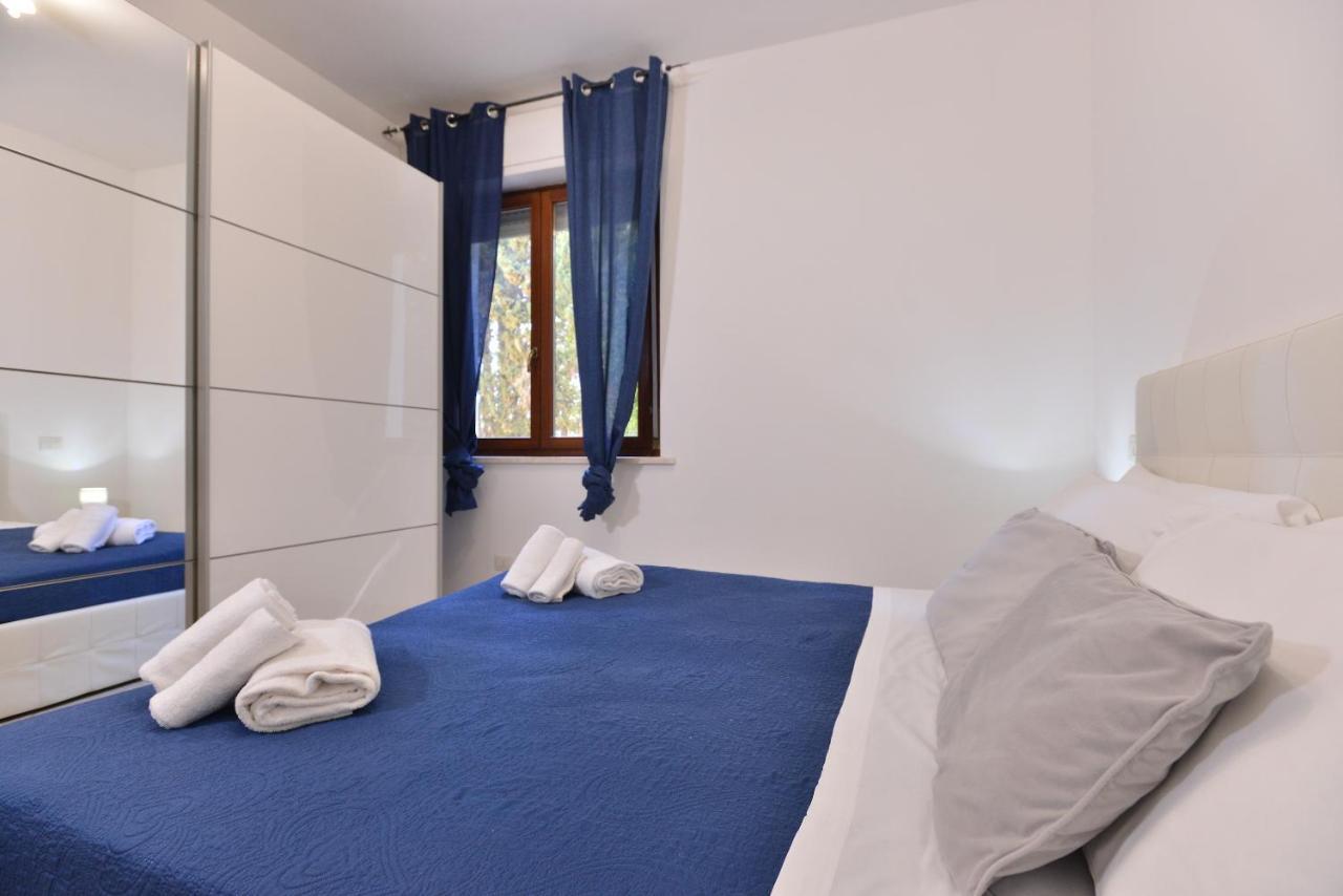 IzzHome Blue Sea Pula Esterno foto